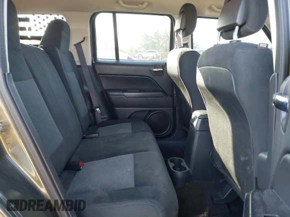 2016 Jeep Patriot High Altitude Edition with VIN 1C4NJRFB4GD581179, listed as a IAAI auction lot 42101912 with 168,254 mi miles. Bid and sale history available at carsss.com. Image 8.