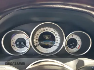 2014 Mercedes-Benz E 350 with VIN WDDKJ5KB3EF228182, listed as a Copart auction lot 54079535 with 143,481 mi miles and Salvage Title. Bid and sale history available at DreamBid. Image 9.