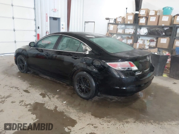 2013 Mazda 6 i Sport with VIN 1YVHZ8BH4D5M16470, listed as a IAAI auction lot 41594785 with 184,977 mi miles. Bid and sale history available at carsss.com. Image 3.