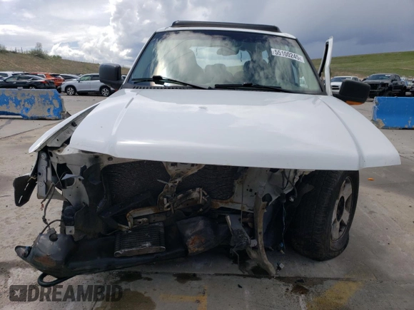 2005 Ford Expedition Eddie Bauer z VIN 1FMFU18525LB09713, wystawiony jako Copart lot #55100245 z przebiegiem Nie podano mil oraz Szkoda całkowita • Salvage title. Historia ofert i sprzedaży dostępna na DreamBid. Obrazek 5.