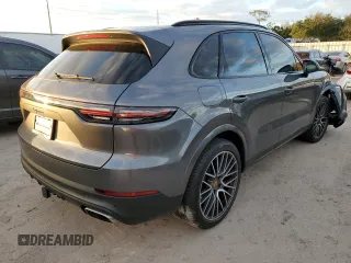 2021 Porsche Cayenne z VIN WP1AA2AY5MDA06052, wystawiony jako Copart lot #68525582 z przebiegiem 18 577 mil mil oraz . Historia ofert i sprzedaży dostępna na DreamBid. Obrazek 3.