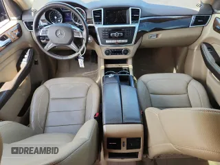 2015 Mercedes-Benz M 350 z VIN 4JGDA5HB3FA553046, wystawiony jako Copart lot #57749985 z przebiegiem 120 138 mil mil oraz Nie do naprawy • Non repairable. Historia ofert i sprzedaży dostępna na DreamBid. Obrazek 8.