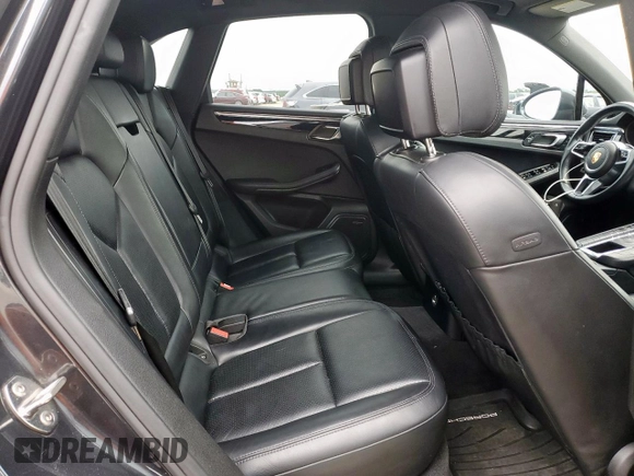 2018 Porsche Macan with VIN WP1AA2A53JLB02690, listed as a Copart auction lot 59747495 with 103,035 mi miles and Salvage title. Bid and sale history available at DreamBid. Image 11.