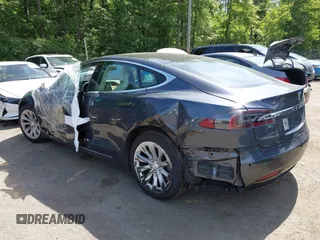 2018 Tesla Model S 75D with VIN 5YJSA1E24JF292518, listed as a IAAI auction lot 42247256 with 40,160 mi miles and . Bid and sale history available at DreamBid. Image 3.