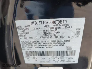 2009 Ford Escape XLT with VIN 1FMCU93GX9KC80750, listed as a IAAI auction lot 41953121 with 165,856 mi miles. Bid and sale history available at carsss.com. Image 9.