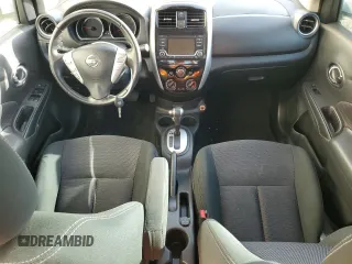 2017 Nissan Versa SV z VIN 3N1CN7AP6HL880237, wystawiony jako Copart lot #55508325 z przebiegiem 67 681 mil mil oraz Szkody całkowita. Historia ofert i sprzedaży dostępna na DreamBid. Obrazek 8.