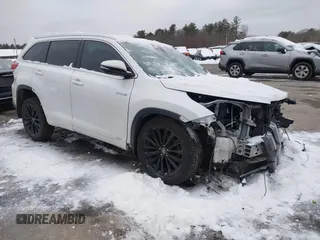 2018 Toyota Highlander Hybrid Limited with VIN 5TDDGRFH5JS043617, listed as a IAAI auction lot 41541783 with 91,038 mi miles and . Bid and sale history available at DreamBid. Image 1.