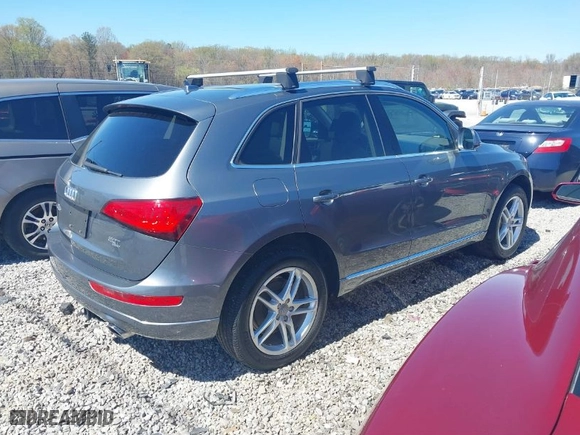 2013 Audi Q5 Premium Plus with VIN WA1LFAFP3DA098408, listed as a IAAI auction lot 41890537 with 103,657 mi miles. Bid and sale history available at carsss.com. Image 4.