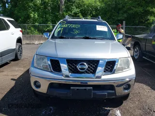 2011 Nissan Frontier Pro-4X with VIN 1N6AD0EV0BC408218, listed as a IAAI auction lot 42187823 with 165,995 mi miles and . Bid and sale history available at DreamBid. Image 12.