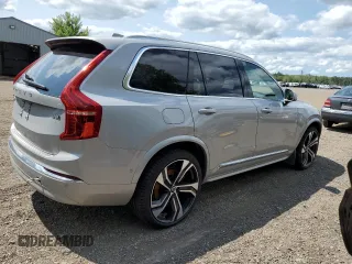 2024 Volvo XC90 Ultimate Bright Theme with VIN YV4062PF0R1160405, listed as a Copart auction lot 63898474 with 12,415 mi miles and Non Repairable. Bid and sale history available at carsss.com. Image 3.