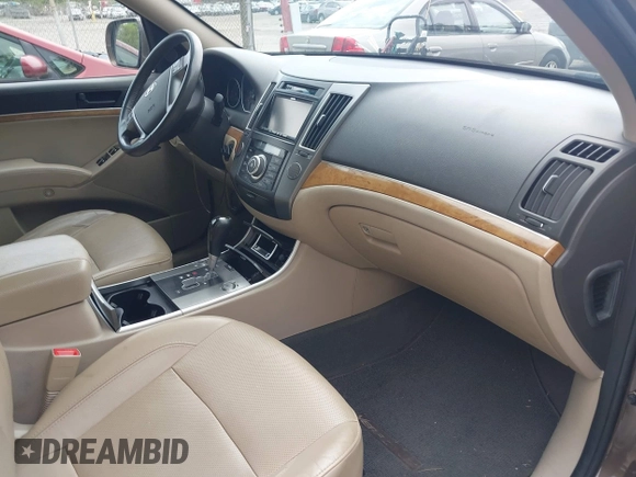 2012 Hyundai Veracruz Limited z VIN KM8NUDCC0CU194531, wystawiony jako IAAI lot #42376826 z przebiegiem 232 378 mil mil oraz . Historia ofert i sprzedaży dostępna na DreamBid. Obrazek 5.