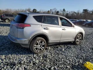 2018 Toyota RAV4 LE with VIN JTMBFREV4JD251520, listed as a Copart auction lot 48574485 with 133,079 mi miles and Salvage Title. Bid and sale history available at carsss.com. Image 3.
