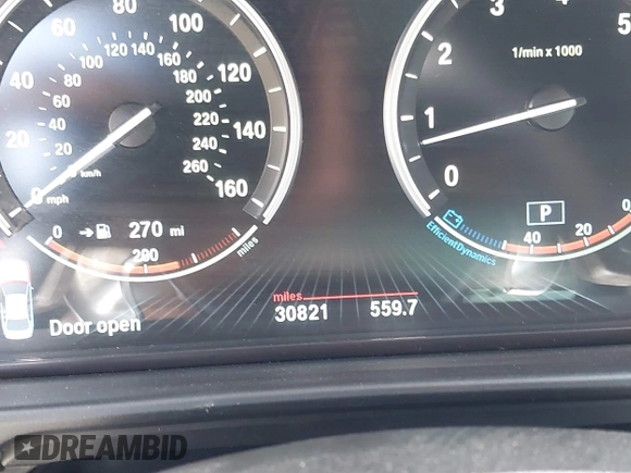 2015 BMW 5 Series 550i with VIN WBAKN9C5XFD961631, listed as a IAAI auction lot 42248127 with 30,821 mi miles and . Bid and sale history available at DreamBid. Image 7.