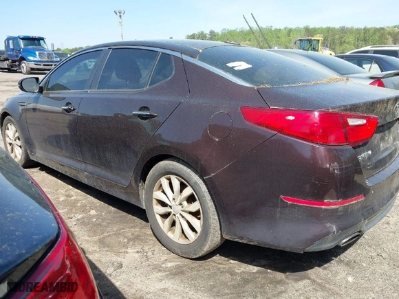 2015 Kia Optima EX with VIN 5XXGN4A73FG397746, listed as a IAAI auction lot 41935854 with 263,069 mi miles. Bid and sale history available at carsss.com. Image 14.
