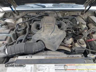 1998 Ford Explorer XL z VIN 1FMZU32E6WZB42875, wystawiony jako IAAI lot #41904223 z przebiegiem 265 981 mil mil oraz . Historia ofert i sprzedaży dostępna na DreamBid. Obrazek 10.