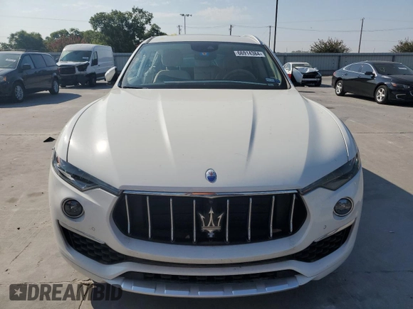 2019 Maserati Levante GranLusso z VIN ZN661XUL3KX325268, wystawiony jako Copart lot #66914384 z przebiegiem 16 944 mil mil oraz Czysty tytuł • Clean title. Historia ofert i sprzedaży dostępna na DreamBid. Obrazek 5.