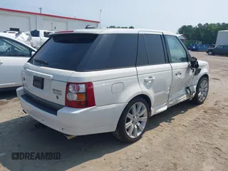 2008 Land Rover Range Rover Sport SC with VIN SALSH23478A162282, listed as a IAAI auction lot 42397144 with 139,276 mi miles and . Bid and sale history available at DreamBid. Image 4.