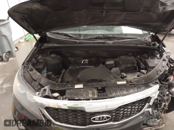 2013 Kia Sorento LX z VIN 5XYKTCA62DG338648, wystawiony jako IAAI lot #42352573 z przebiegiem 164 486 mil mil oraz . Historia ofert i sprzedaży dostępna na DreamBid. Obrazek 10.