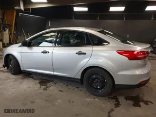 2016 Ford Focus S with VIN 1FADP3E22GL390039, listed as a IAAI auction lot 41958137 with 83,411 mi miles. Bid and sale history available at carsss.com. Image 3.