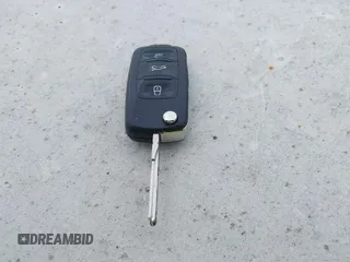 2012 Volkswagen Jetta TDI w/Sunroof & Nav с VIN 3VWPL7AJ5CM692406, выставлен на аукционе IAAI как лот 41615962 с пробегом 111 353 миль миль и . История ставок и продаж доступна на DreamBid. Изображение 11.