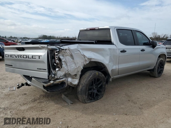 2022 Chevrolet Silverado 1500 Custom with VIN 1GCPABEK8NZ564404, listed as a Copart auction lot 47137815 with 24,760 mi miles and Salvage Title. Bid and sale history available at DreamBid. Image 3.