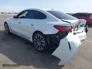 2024 BMW 4 Series 430i with VIN WBA63AV06RFR42142, listed as a IAAI auction lot 41921320 with 19,150 mi miles. Bid and sale history available at carsss.com. Image 3.