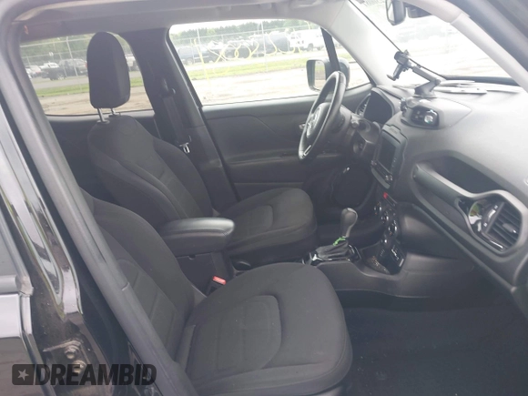 2017 Jeep Renegade Latitude z VIN ZACCJBBB7HPF22652, wystawiony jako IAAI lot #42230081 z przebiegiem 108 696 mil mil oraz . Historia ofert i sprzedaży dostępna na DreamBid. Obrazek 5.