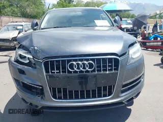 2015 Audi Q7 Premium Plus z VIN WA1LGAFE6FD009024, wystawiony jako IAAI lot #42282569 z przebiegiem 95 953 mil mil oraz . Historia ofert i sprzedaży dostępna na DreamBid. Obrazek 11.