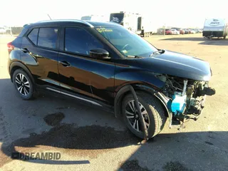 2019 Nissan Kicks S with VIN 3N1CP5CU7KL535128, listed as a IAAI auction lot 40749461 with 50,499 mi miles. Bid and sale history available at carsss.com. Image 1.