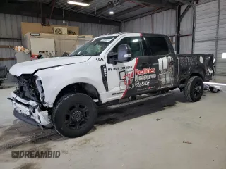 2024 Ford Super Duty F-250 SRW XL with VIN 1FT8W2BT8REC65205, listed as a Copart auction lot 46938475 with 59,686 mi miles and Salvage Title. Bid and sale history available at carsss.com. Image 1.