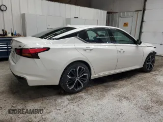 2023 Nissan Altima SR z VIN 1N4BL4CV9PN393319, wystawiony jako Copart lot #60611605 z przebiegiem 47 201 mil mil oraz Czysty tytuł • Clean title. Historia ofert i sprzedaży dostępna na DreamBid. Obrazek 3.