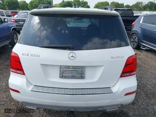 2014 Mercedes-Benz GLK-Class GLK 250 BlueTEC with VIN WDCGG0EB3EG286570, listed as a IAAI auction lot 41947819 with 166,168 mi miles. Bid and sale history available at carsss.com. Image 16.