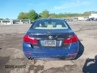 2015 BMW 5 Series 528i xDrive with VIN WBA5A7C58FD625974, listed as a IAAI auction lot 42193905 with 152,664 mi miles and . Bid and sale history available at carsss.com. Image 17.