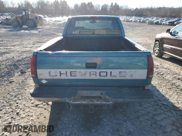 1997 Chevrolet Silverado 1500 with VIN 2GCEK19R4V1115820, listed as a Copart auction lot 47531335 with 160,917 mi miles and Salvage Title. Bid and sale history available at DreamBid. Image 6.