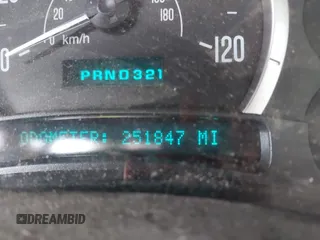 2004 Cadillac Escalade z VIN 1GYEK63N04R207168, wystawiony jako IAAI lot #42348203 z przebiegiem 251 847 mil mil oraz . Historia ofert i sprzedaży dostępna na DreamBid. Obrazek 15.