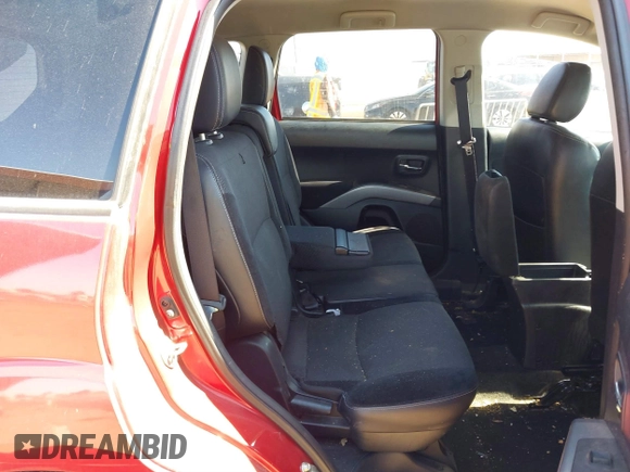 2012 Mitsubishi Outlander SE z VIN JA4AS3AW7CU001477, wystawiony jako IAAI lot #41863829 z przebiegiem 227 048 mil mil oraz . Historia ofert i sprzedaży dostępna na DreamBid. Obrazek 8.
