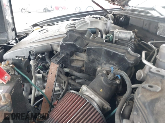 2002 Nissan Maxima GLE z VIN JN1DA31D42T411097, wystawiony jako IAAI lot #41667218 z przebiegiem 213 560 mil mil oraz . Historia ofert i sprzedaży dostępna na DreamBid. Obrazek 10.