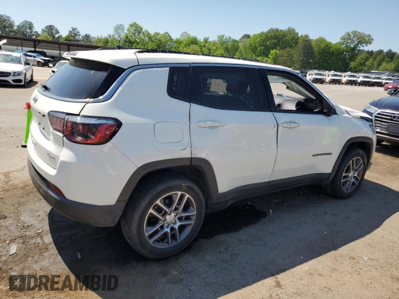 2020 Jeep Compass Latitude with VIN 3C4NJDBB0LT228984, listed as a Copart auction lot 53092445 with 24,624 mi miles and Salvage title. Bid and sale history available at DreamBid. Image 3.