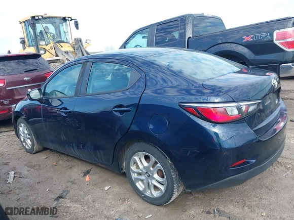 2017 Toyota Yaris iA with VIN 3MYDLBYV5HY171172, listed as a IAAI auction lot 41767418 with 72,142 mi miles. Bid and sale history available at carsss.com. Image 14.