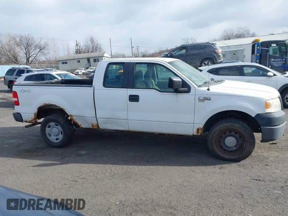 2007 Ford F-150 STX with VIN 1FTRX14W87NA63853, listed as a IAAI auction lot 41343967 with 59,513 mi miles. Bid and sale history available at carsss.com. Image 13.