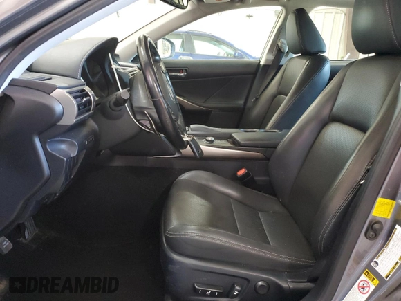 2016 Lexus IS 300/350 z VIN JTHCM1D23G5007782, wystawiony jako Copart lot #53851025 z przebiegiem 77 190 mil mil oraz Szkoda całkowita • Salvage title. Historia ofert i sprzedaży dostępna na DreamBid. Obrazek 7.