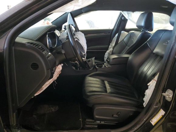 2021 Chrysler 300 with VIN 2C3CCABG6MH528927, listed as a Copart auction lot 42344035 with 0 mi miles and Salvage Title. Bid and sale history available at carsss.com. Image 7.
