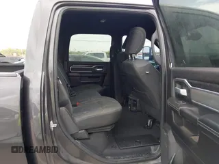 2019 Ram 2500 Lone Star with VIN 3C6UR5DL9KG604368, listed as a IAAI auction lot 42183936 with 95,071 mi miles and . Bid and sale history available at DreamBid. Image 8.