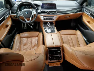 2018 BMW 7 Series 750i with VIN WBA7F0C55JGM23795, listed as a Copart auction lot 81168143 with 114,285 mi miles and Salvage Title. Bid and sale history available at carsss.com. Image 8.