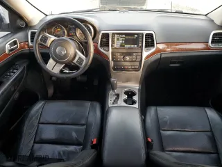 2013 Jeep Grand Cherokee Limited with VIN 1C4RJFBT7DC575652, listed as a Copart auction lot 53027615 with 183,348 mi miles and Non Repairable. Bid and sale history available at carsss.com. Image 8.