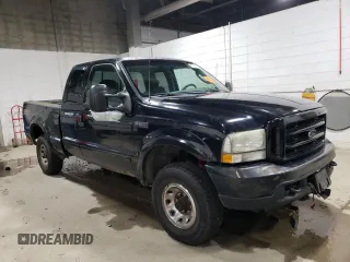 2003 Ford Super Duty F-250 XL with VIN 1FTNX21L73EA47023, listed as a Copart auction lot 81932114 with Not Provided miles and Salvage Title. Bid and sale history available at carsss.com. Image 4.