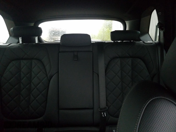 2023 BMW X5 xDrive45e z VIN 5UXTA6C05P9P88254, wystawiony jako Copart lot #56622044 z przebiegiem Nie podano mil oraz Nie do naprawy • Non repairable. Historia ofert i sprzedaży dostępna na DreamBid. Obrazek 10.