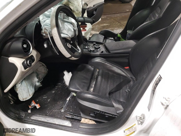 2018 Alfa Romeo Giulia Ti Sport with VIN ZARFAEEN1J7583797, listed as a Copart auction lot 84038744 with 0 mi miles and Salvage Title. Bid and sale history available at carsss.com. Image 7.
