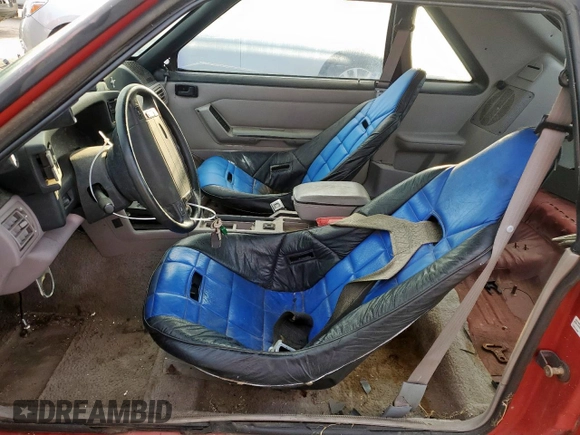 1992 Ford Mustang with VIN 1FACP41M7NF147556, listed as a Copart auction lot 62507715 with 19,195 mi miles and Clean title. Bid and sale history available at DreamBid. Image 8.
