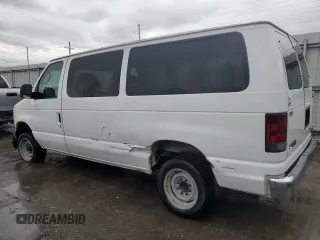 2006 Ford Econoline Passenger XL with VIN 1FBNE31L26DA19530, listed as a Copart auction lot 52019385 with 178,722 mi miles and Salvage Title. Bid and sale history available at carsss.com. Image 2.